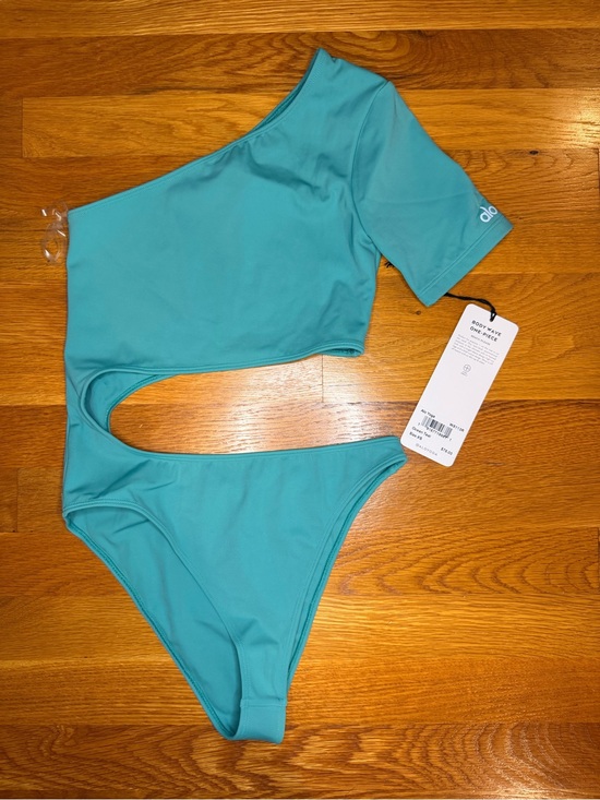 ALO Yoga Tops - Alo Yoga Body Wave One Piece Ocean Teal XS NWT Cutout Bodysuit Swimwear